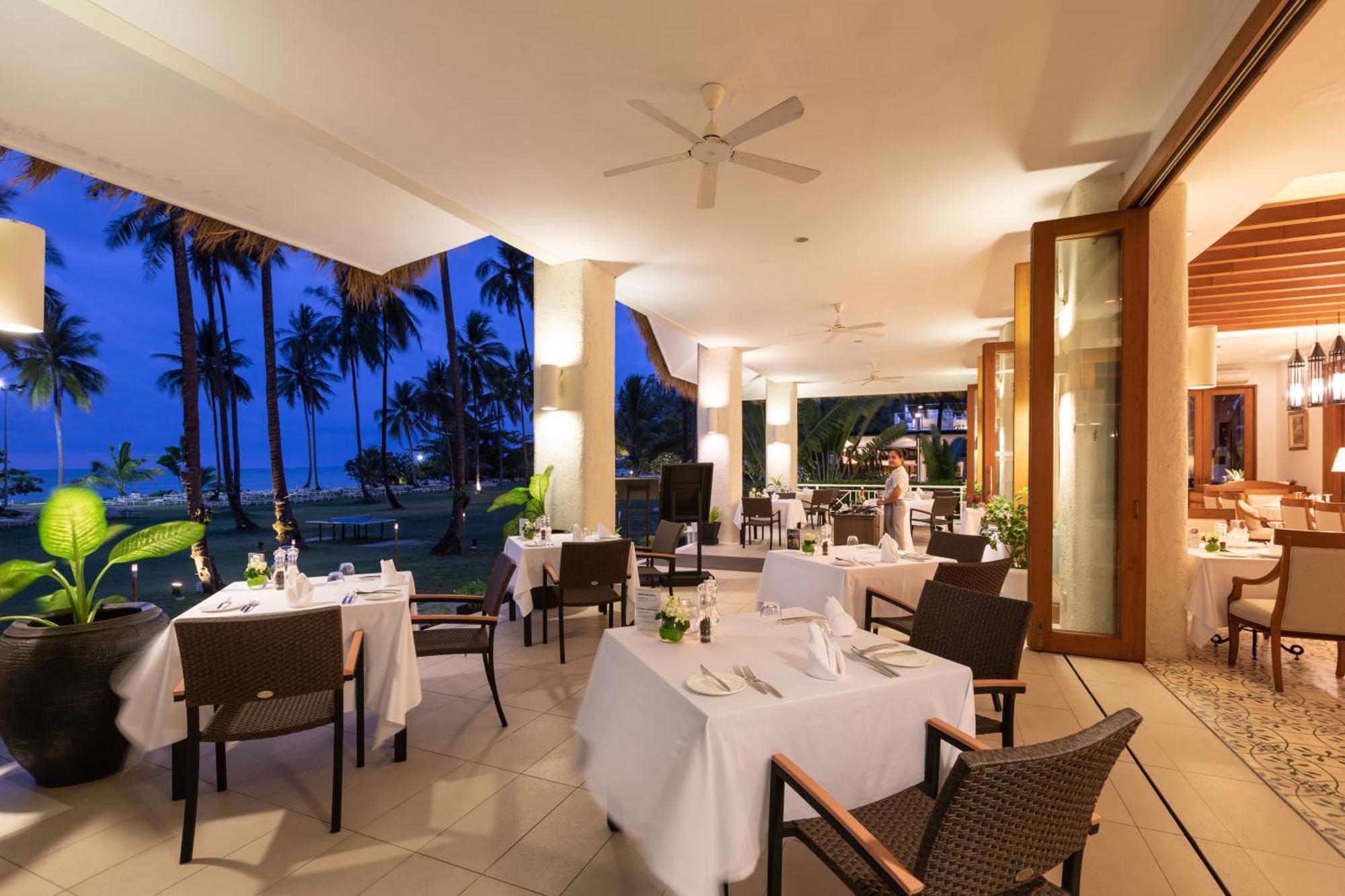 Kantary Beach Hotel Villas & Suites Khao Lak Eksteriør billede