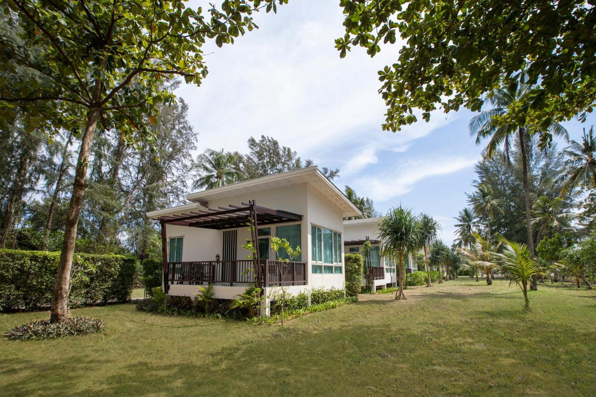 Kantary Beach Hotel Villas & Suites Khao Lak Eksteriør billede