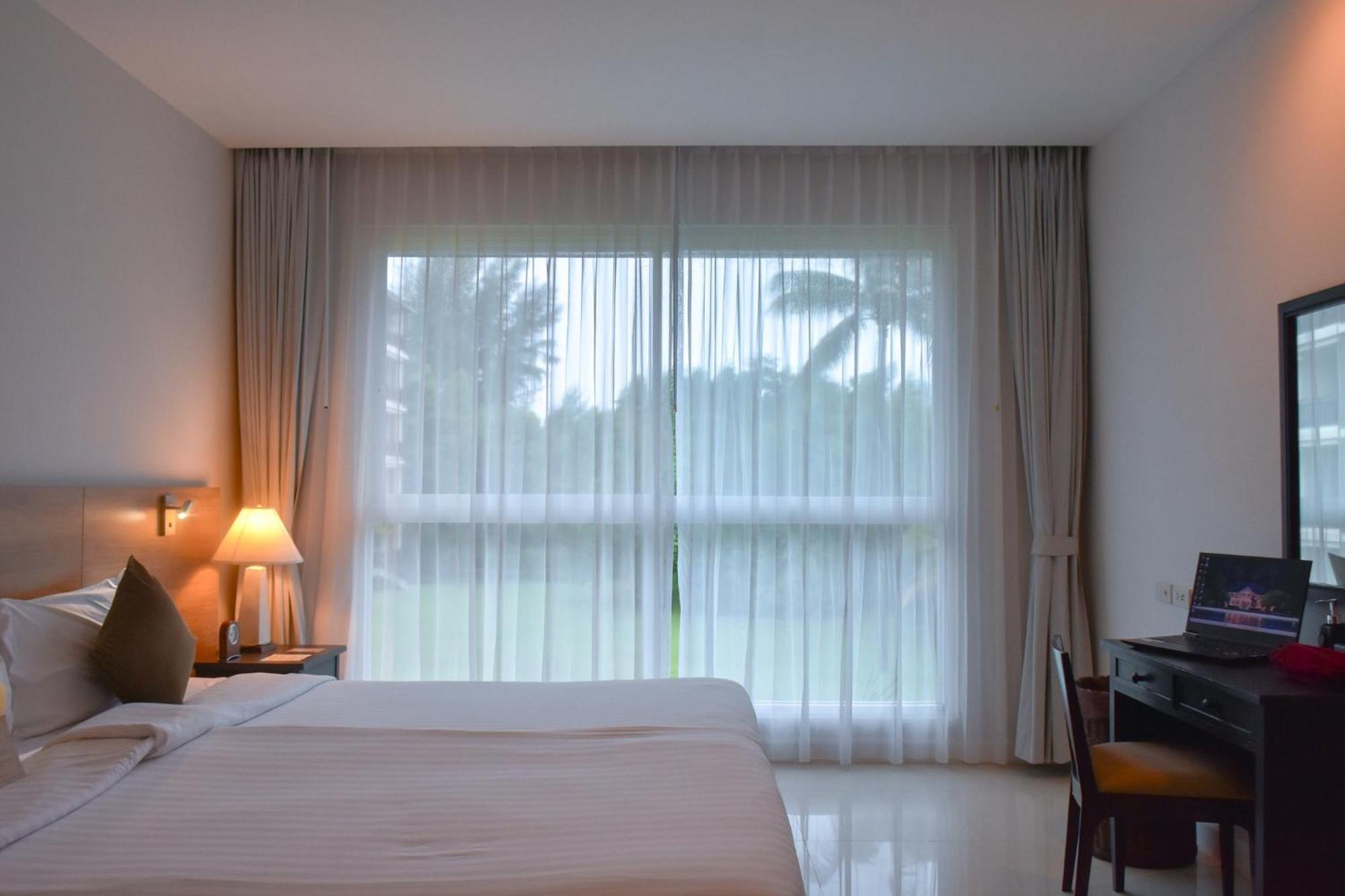 Kantary Beach Hotel Villas & Suites Khao Lak Eksteriør billede