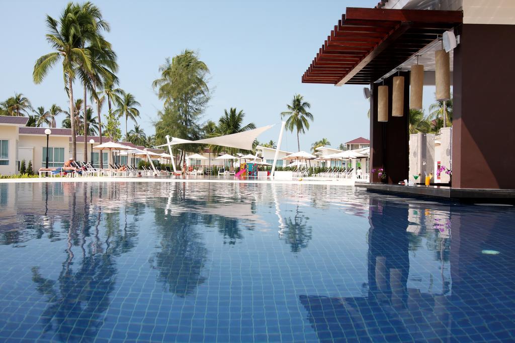Kantary Beach Hotel Villas & Suites Khao Lak Eksteriør billede